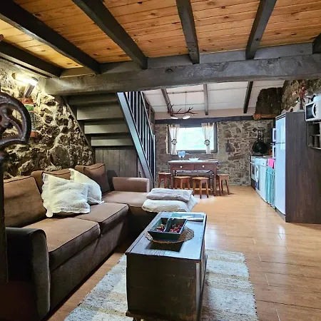 Cobijo De Villar * El Escobio