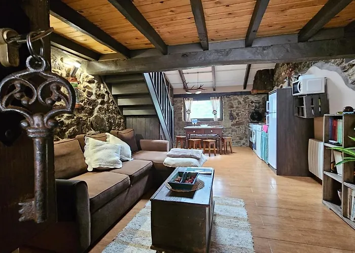 Cobijo De Villar * El Escobio